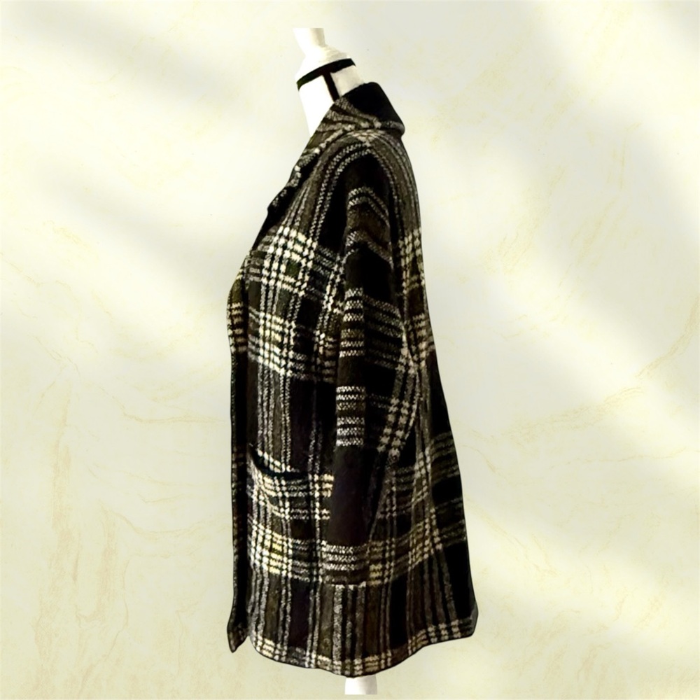 EUC! COCO & CARMEN  BLACK AND GOLD PLAID DOUBLE BREAST PEA COAT - Picture 5 of 7